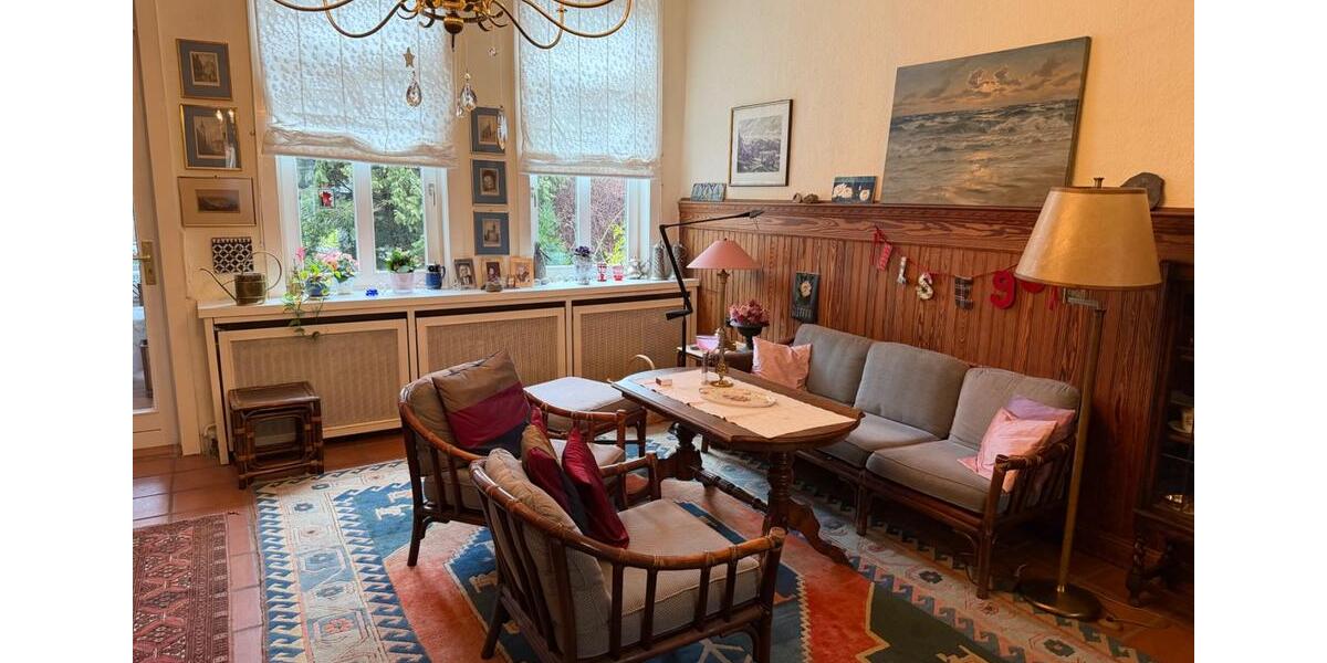 Hochparterre Delligsen - 5 Zimmer, 153 m&sup2;, 1.250&euro; | Angebot:26604199