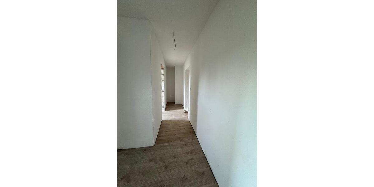 Etagenwohnung Treuchtlingen - 4 Zimmer, 70 m&sup2;, 680&euro; | Angebot:26042050