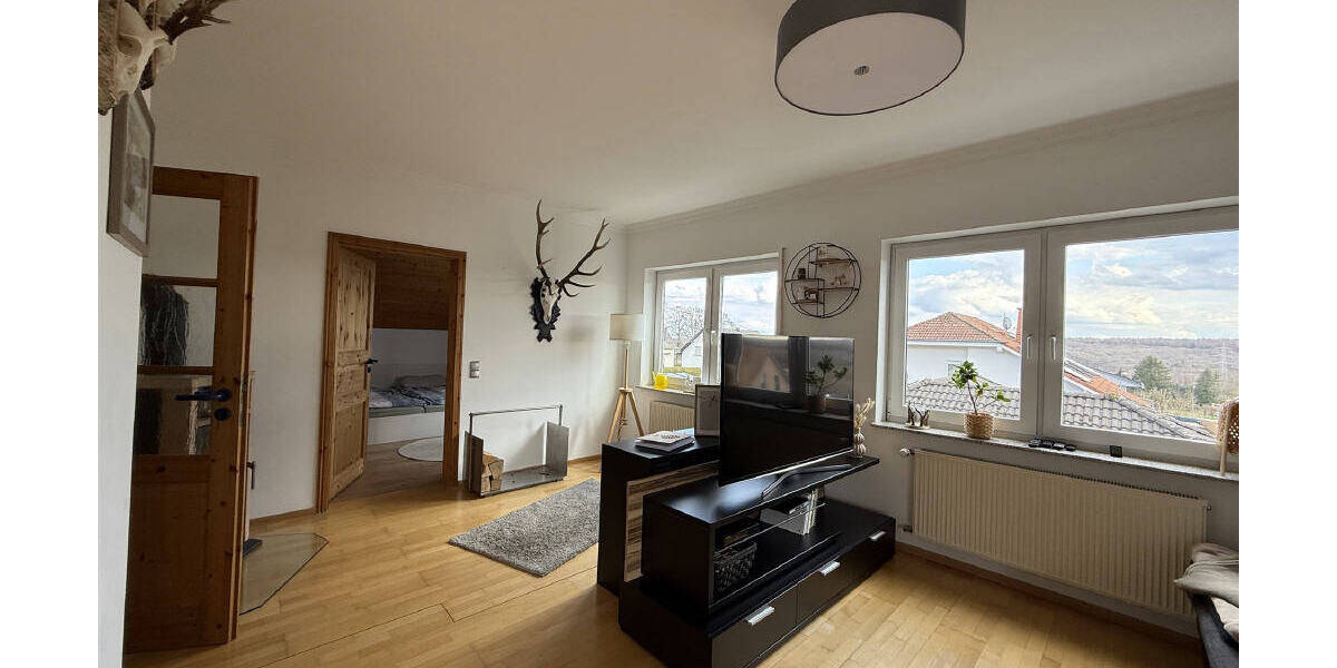 Etagenwohnung Welschneudorf - 4 Zimmer, 124 m&sup2;, 1.100&euro; | Angebot:26018431