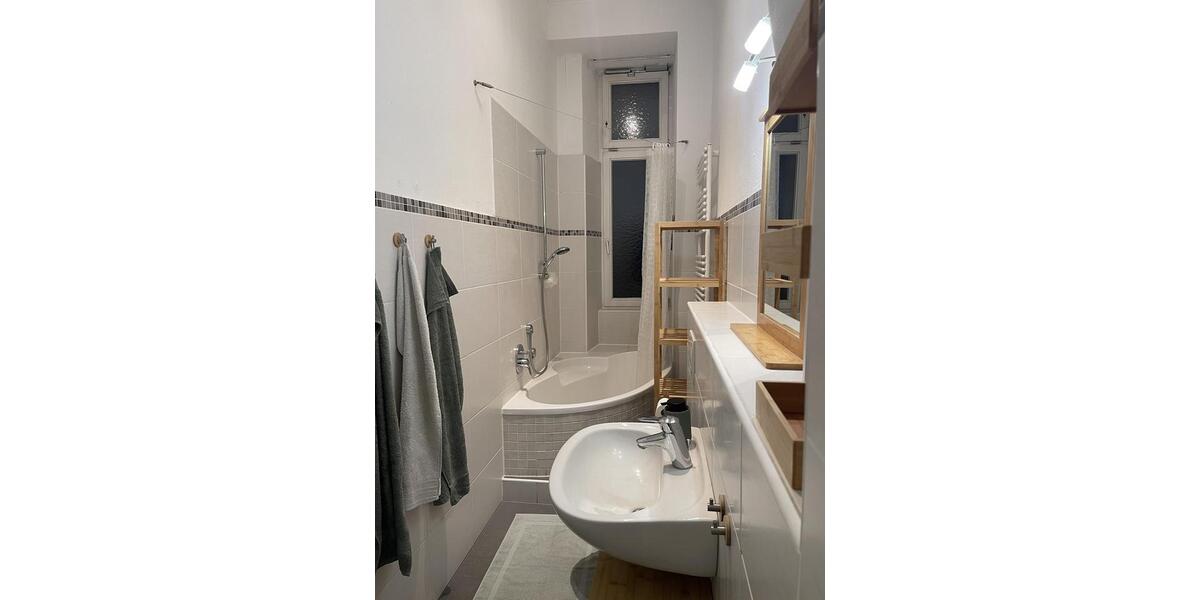 Wohnen auf Zeit Würzburg - 1 Zimmer, 16 m&sup2;, 350&euro; | Angebot:26047427