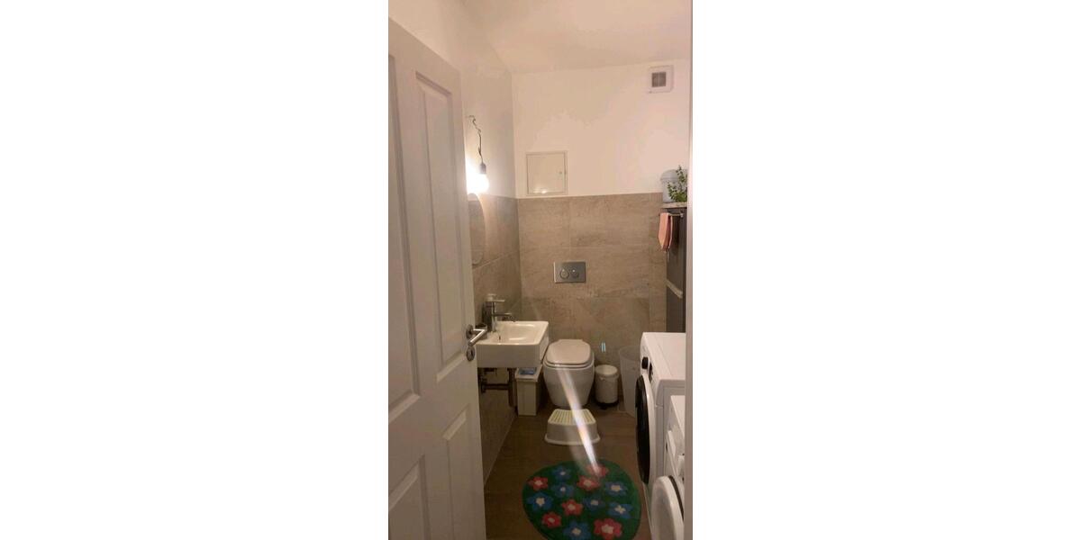 Wohnen auf Zeit Großostheim - 5 Zimmer, 140 m&sup2;, 587&euro; | Angebot:24685857