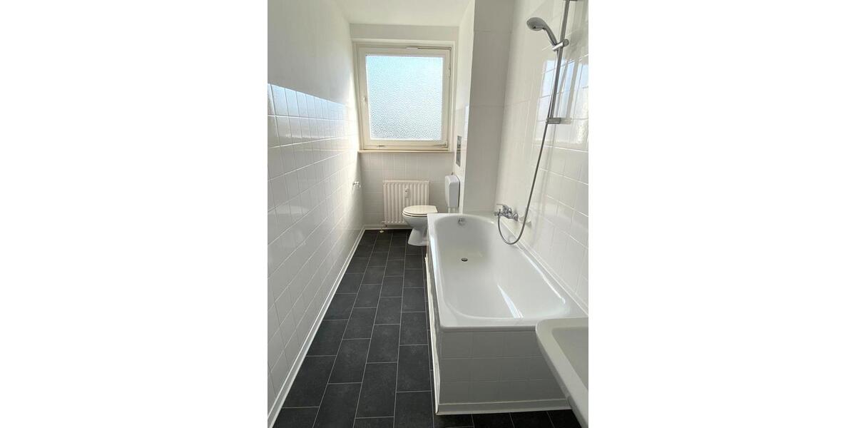 Etagenwohnung Kaiserslautern Engelshof - 3 Zimmer, 77 m&sup2;, 555&euro; | Angebot:26540806