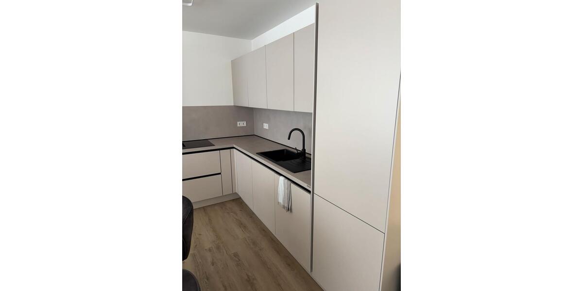 Etagenwohnung Wegberg - 3 Zimmer, 88 m&sup2;, 1.395&euro; | Angebot:25898937