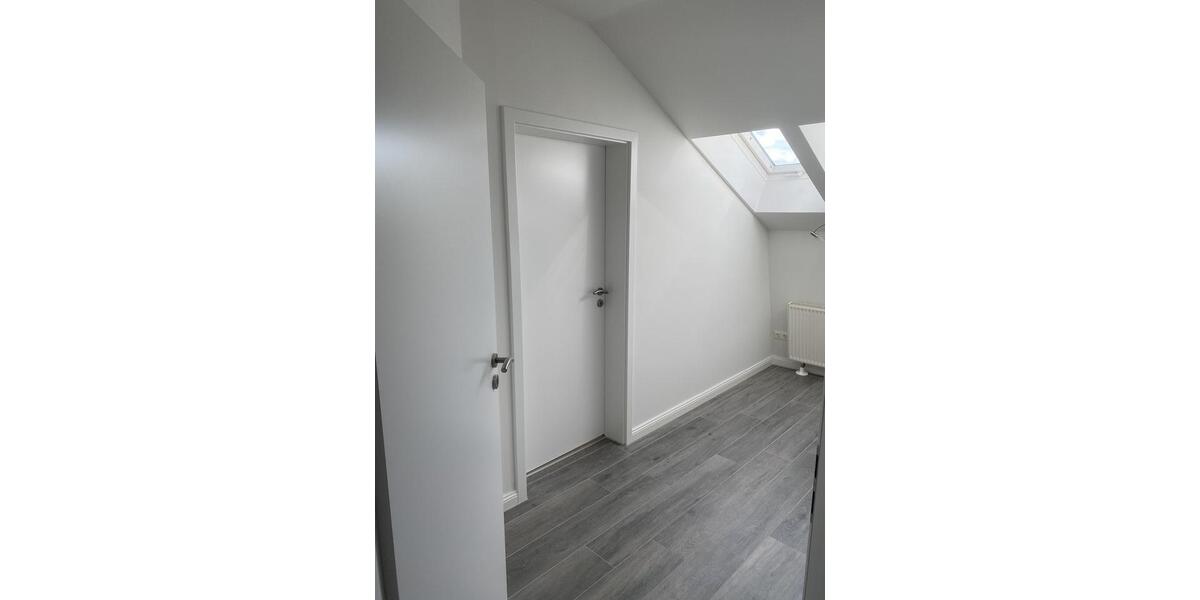 Dachgeschoßwohnung Trittau - 2 Zimmer, 55 m&sup2;, 850&euro; | Angebot:26698397