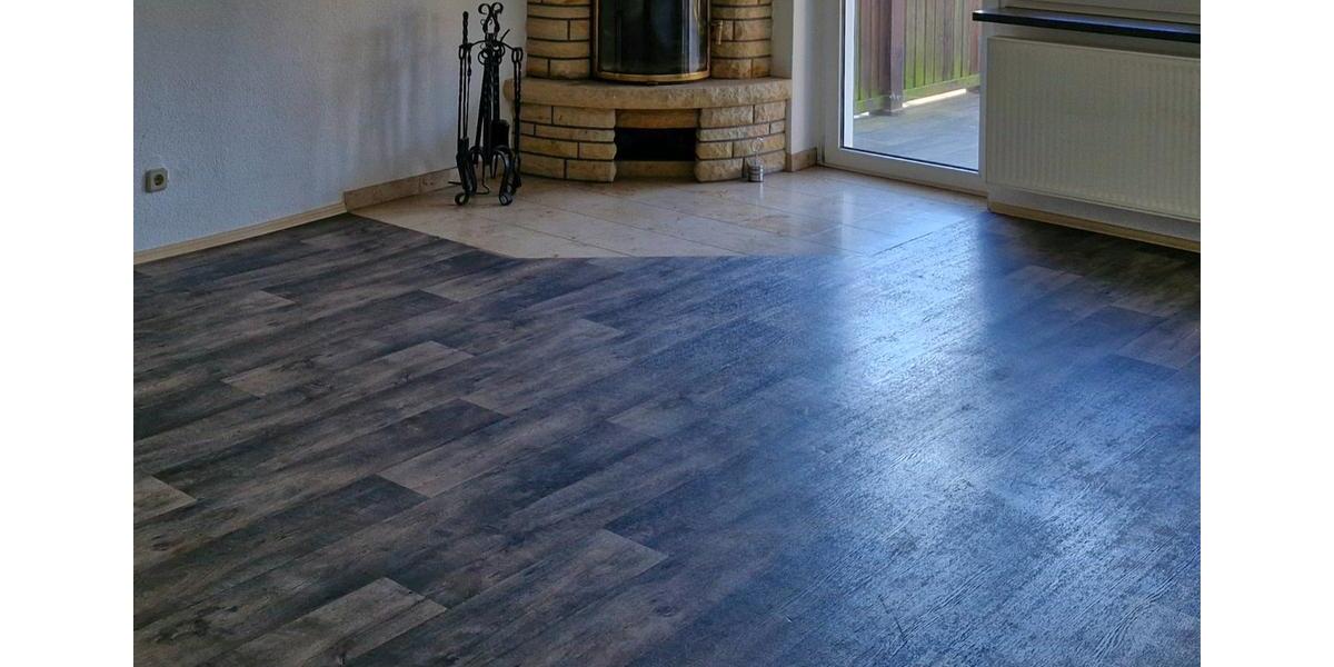 Schöne helle Wohnung mit großem Balkon 4 zimmer