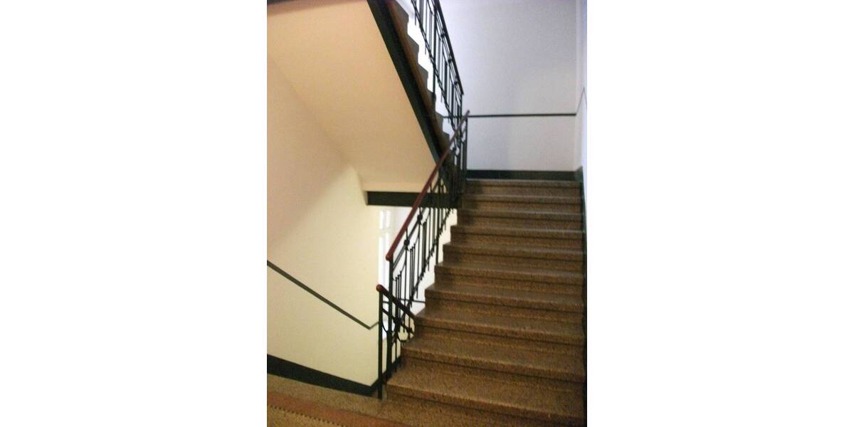 Etagenwohnung Chemnitz Kapellenberg - 2 Zimmer, 42 m&sup2;, 224&euro; | Angebot:26320319