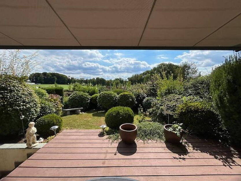 Gepflegter Reihenmittelhaus mit Garten und unverbaubarem Blick ins Grüne