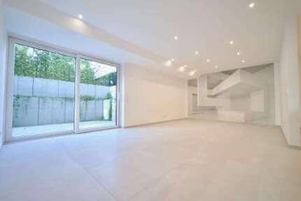 Wohnung zum Mieten in Friedrichshafen 1.830 € 183 m²