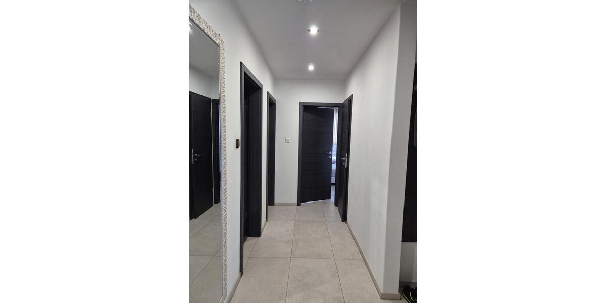 Etagenwohnung Gütersloh - 3 Zimmer, 80 m&sup2;, 880&euro; | Angebot:26549804