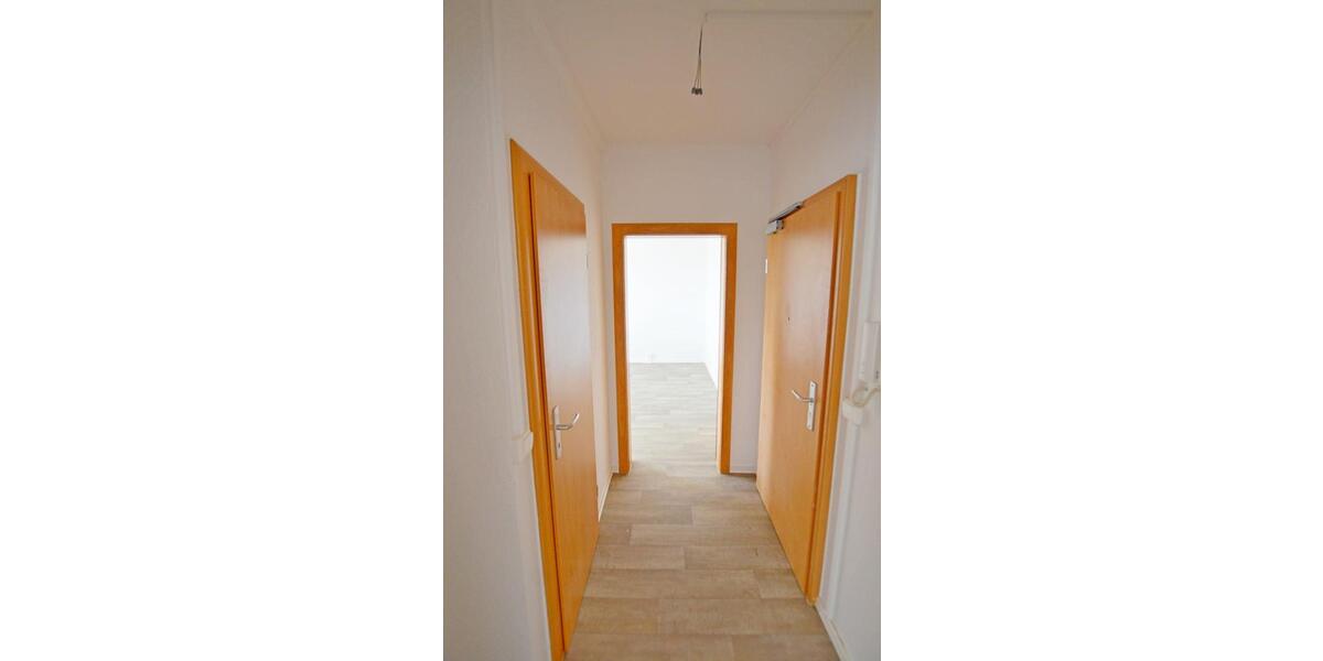 Etagenwohnung Sangerhausen - 2 Zimmer, 42 m&sup2;, 255&euro; | Angebot:26379994