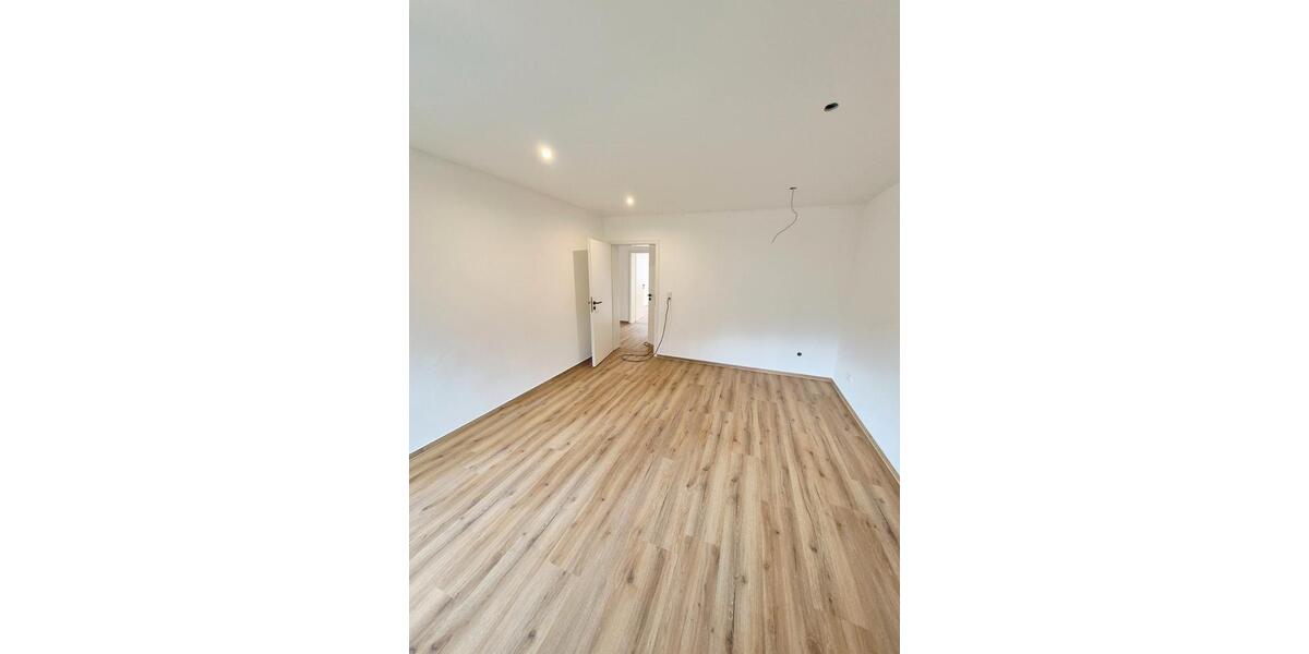 Erdgeschoßwohnung Clausthal-Zellerfeld Zellerfeld - 4 Zimmer, 85 m&sup2;, 830&euro; | Angebot:25974406