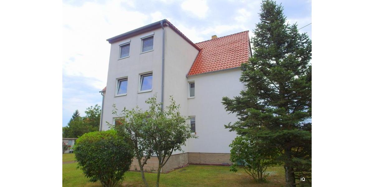 Etagenwohnung Zeithain - 2 Zimmer, 48 m&sup2;, 300&euro; | Angebot:26649286