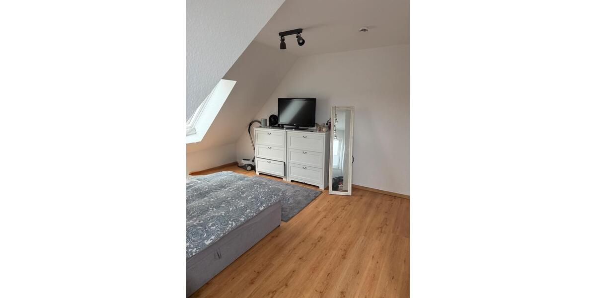 Dachgeschoßwohnung Thedinghausen - 4 Zimmer, 99 m&sup2;, 1.340&euro; | Angebot:24973540