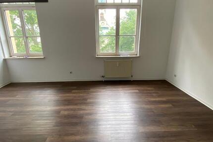 Wohnung Hockenheim - 1 Zimmer, 26 m&sup2;, 600&euro; | Angebot:25930085