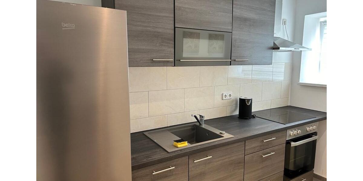 Wohnen auf Zeit Unterwellenborn - 3 Zimmer, 96 m&sup2;, 25&euro; | Angebot:21353198