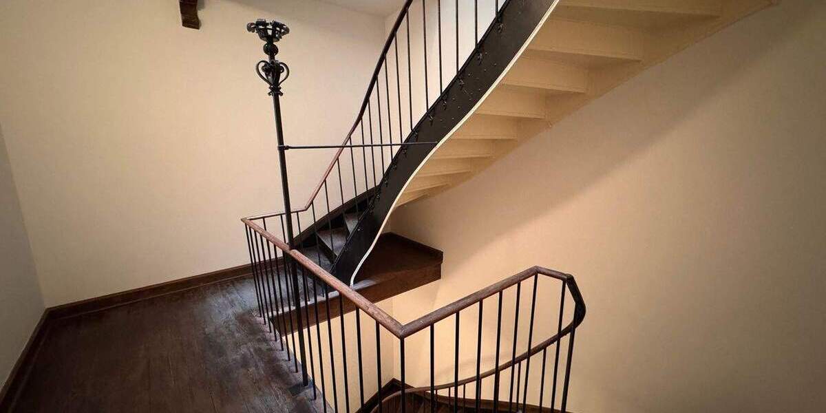 Etagenwohnung Wiesbaden Westend / Bleichstraße - 2 Zimmer, 79 m&sup2;, 1.178&euro; | Angebot:25277930