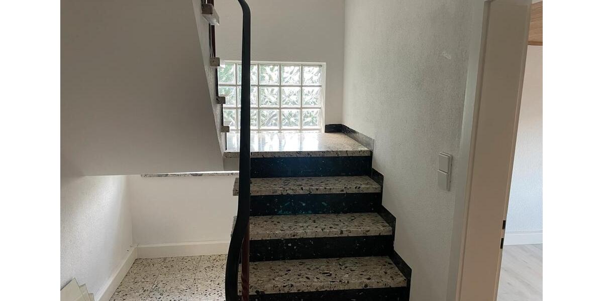 Einfamilienhaus Pfaffenhofen an der Roth - 4 Zimmer, 97 m&sup2;, 1.300&euro; | Angebot:25654870