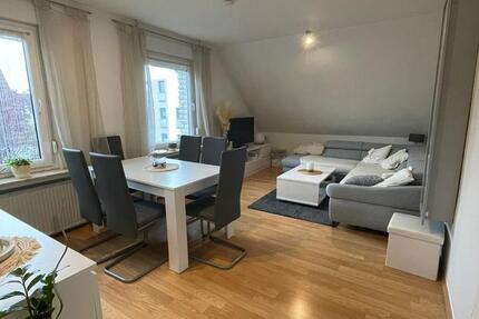 3 Zimmer Dachgeschoss-Wohnung 3 zimmer