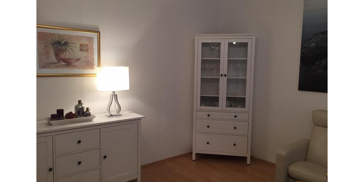 Erdgeschoßwohnung Halle (Saale) - 2 Zimmer, 66 m&sup2;, 690&euro; | Angebot:25959304