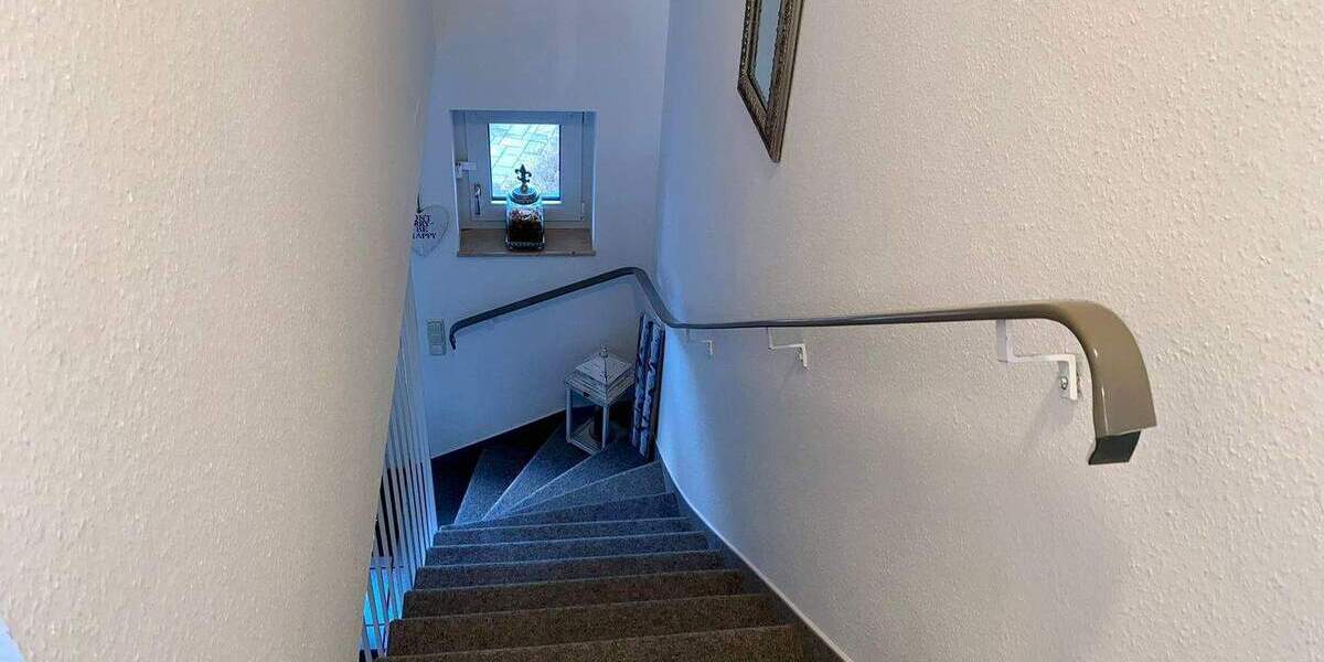 sehr gepflegte 4-Zimmer-Doppelhaushälfte in bester Sackgassenlage 4 zimmer