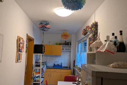 Wohnen auf Zeit Wernigerode - 13 Zimmer, 23 m&sup2;, 230&euro; | Angebot:25962616