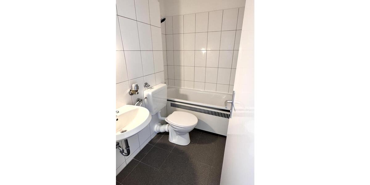 Etagenwohnung Kaiserslautern Bahnheim - 2 Zimmer, 59 m&sup2;, 460&euro; | Angebot:26540809