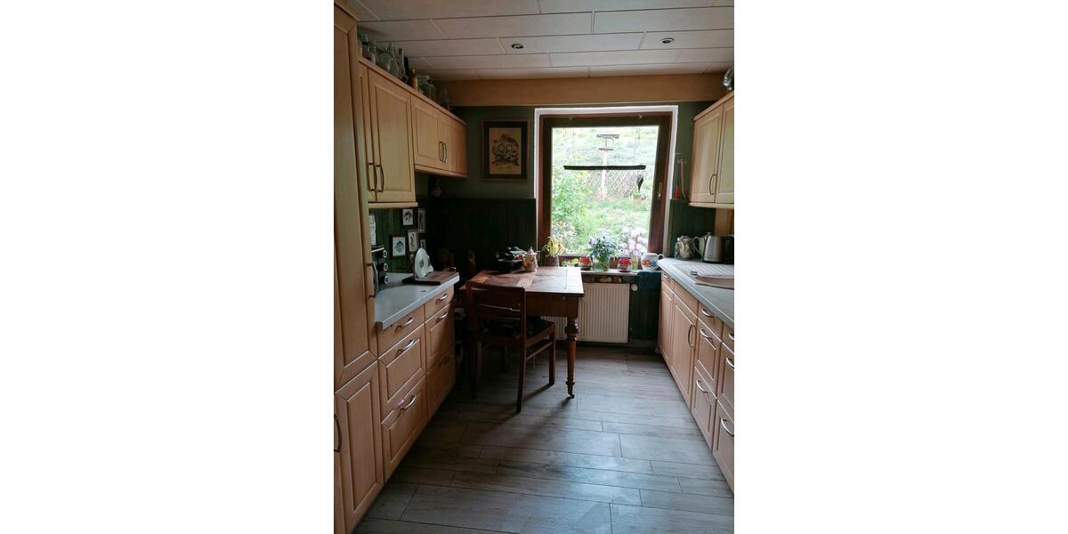 Etagenwohnung Stadtroda - 3 Zimmer, 67 m&sup2;, 750&euro; | Angebot:24702814