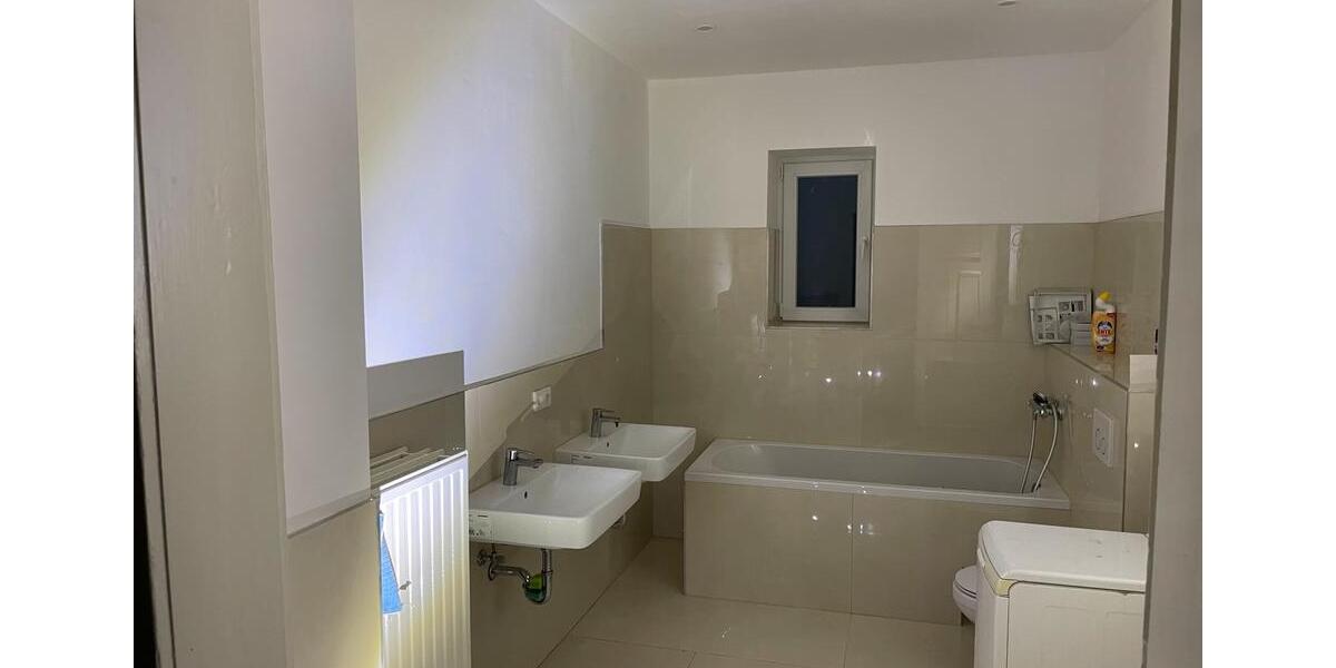 Mehrfamilienhaus, Wohnhaus Alfeld (Leine) - 6 Zimmer, 220 m&sup2;, 1.450&euro; | Angebot:23731670