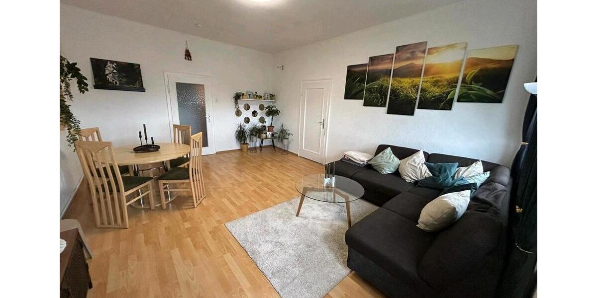 Etagenwohnung Seesen - 4 Zimmer, 110 m&sup2;, 700&euro; | Angebot:26478983