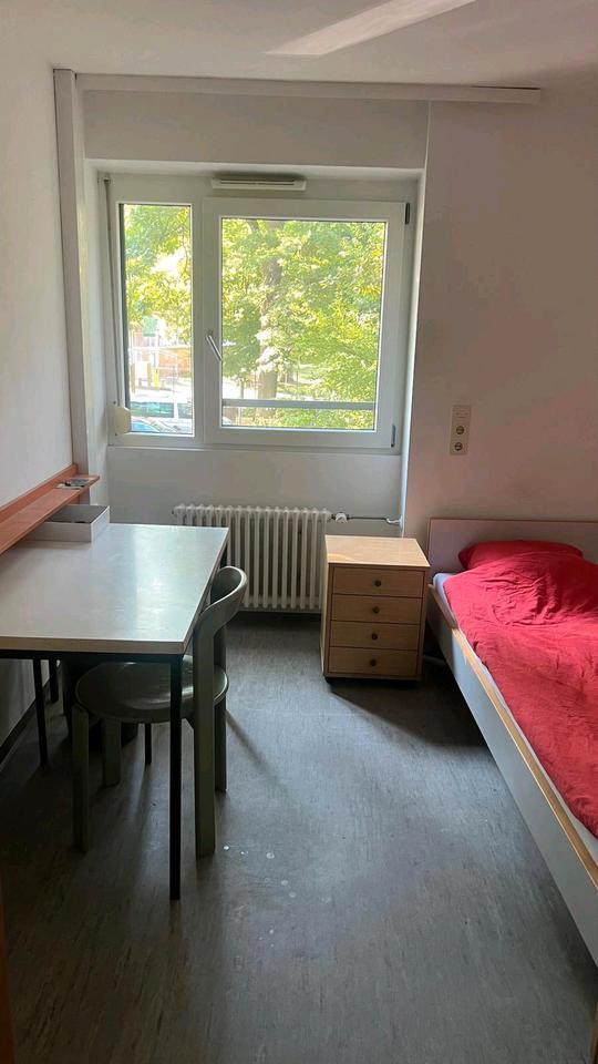 Sublet room in student WG in Nurnberg in September
