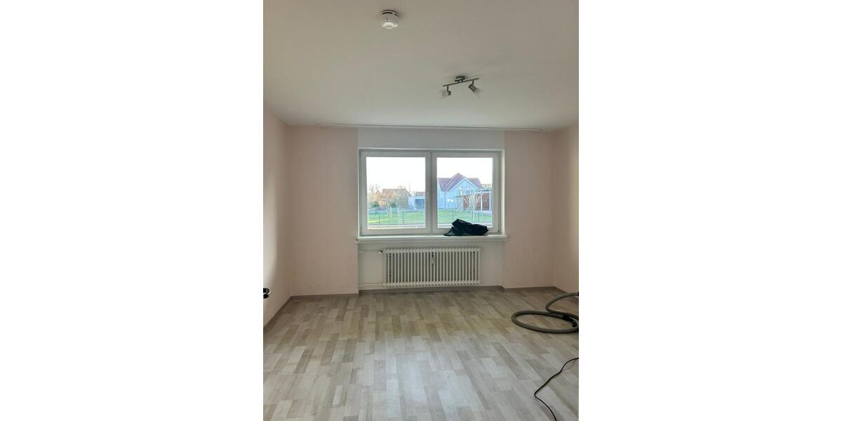 Etagenwohnung Ronnenberg - 3 Zimmer, 68 m&sup2;, 800&euro; | Angebot:24443643