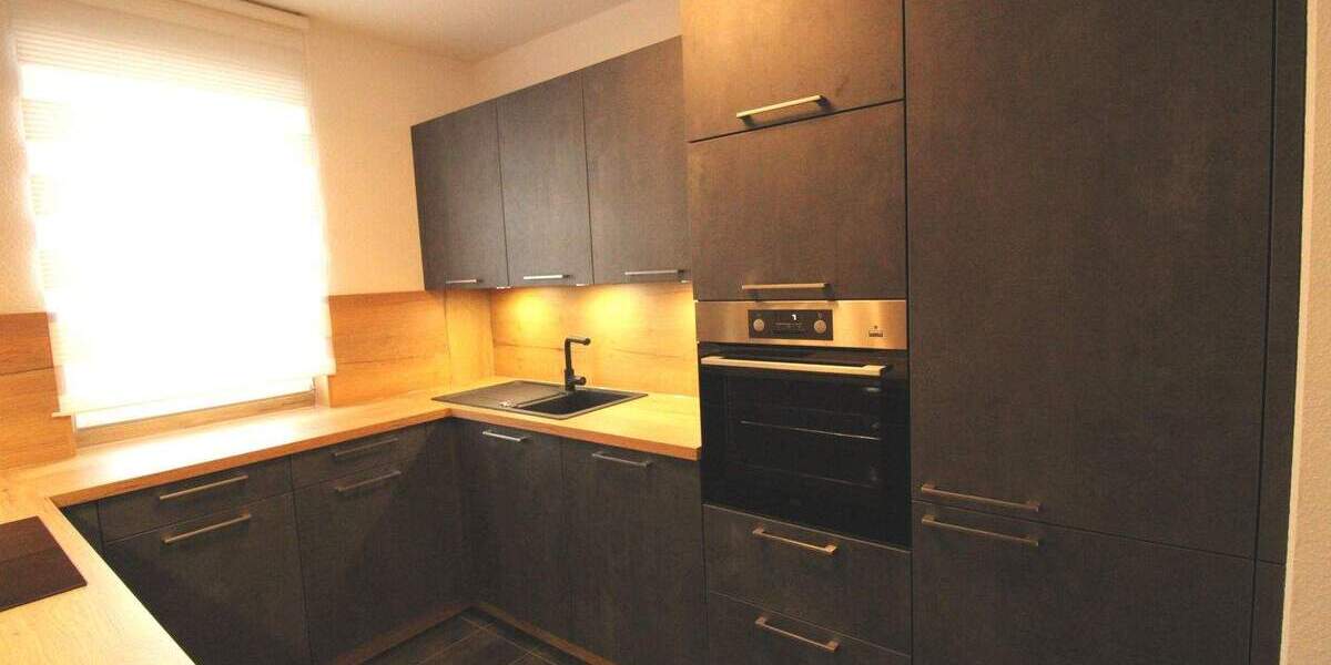 Etagenwohnung Kaiserslautern Innenstadt - 2 Zimmer, 70 m&sup2;, 945&euro; | Angebot:25228397