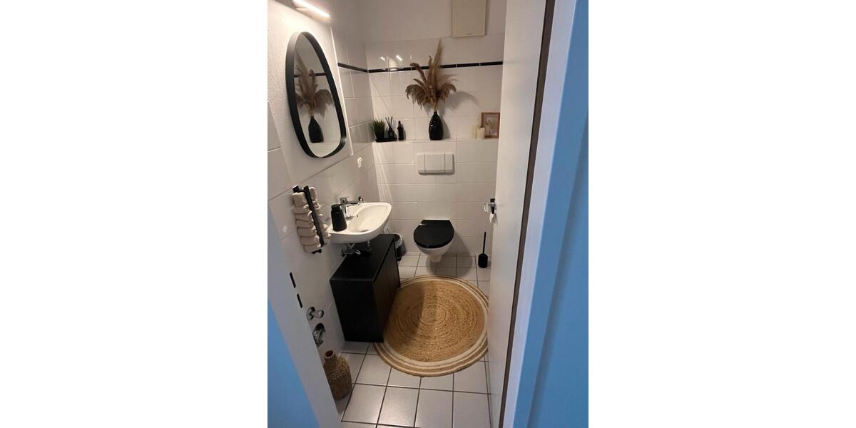 Etagenwohnung Celle Bostel - 2.5 Zimmer, 115 m&sup2;, 975&euro; | Angebot:26031901