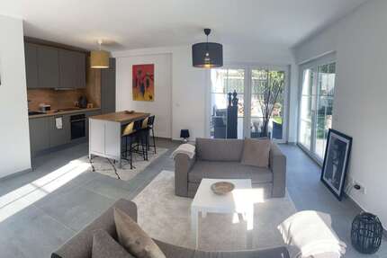 Zimmer Köln Mülheim - 2 Zimmer, 1.700&euro; | Angebot:26150226