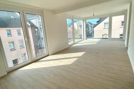 Wohnung Siegburg - 4 Zimmer, 134 m&sup2;, 1.876&euro; | Angebot:24751057