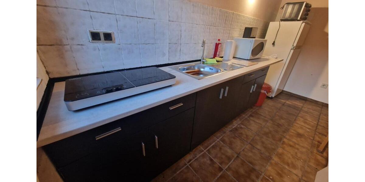 Wohnen auf Zeit Langenfeld (Rheinland) - 8 Zimmer, 150 m&sup2;, 550&euro; | Angebot:25550404