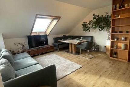 Wohnung Bad Vilbel - 3.5 Zimmer, 110 m&sup2;, 1.550&euro; | Angebot:25210852