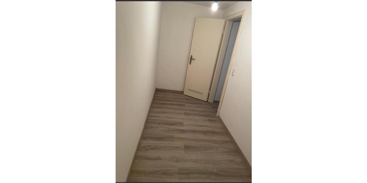 Etagenwohnung Bad Berleburg - 2.5 Zimmer, 75 m&sup2;, 425&euro; | Angebot:26023944