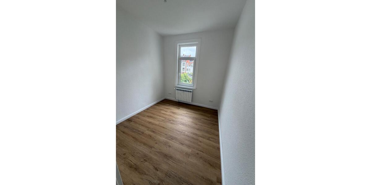 Etagenwohnung Ilmenau - 4 Zimmer, 75 m&sup2;, 750&euro; | Angebot:26516382