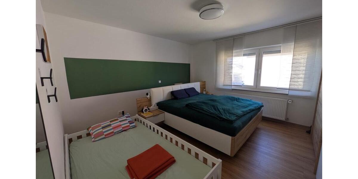 Etagenwohnung Hunderdorf - 4 Zimmer, 100 m&sup2;, 790&euro; | Angebot:24878904