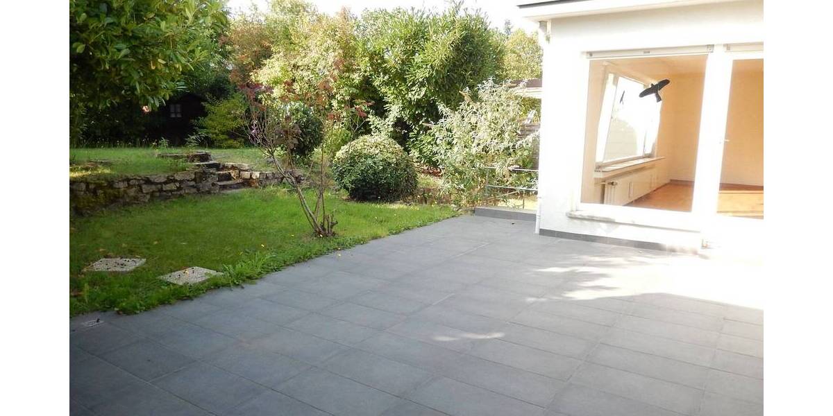 Reihenmittelhaus Trier Mariahof - 6 Zimmer, 232 m&sup2;, 1.900&euro; | Angebot:25732211