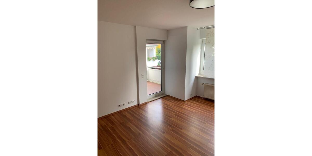 Etagenwohnung Bremen Vegesack - 3 Zimmer, 82 m&sup2;, 900&euro; | Angebot:26522887