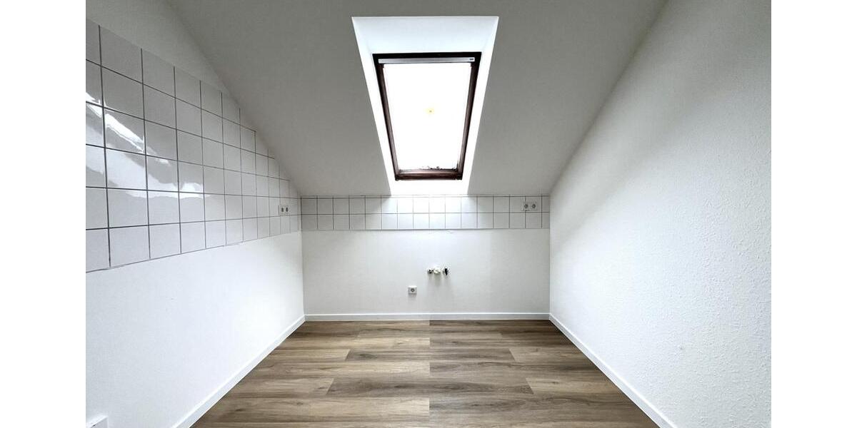 Dachgeschoßwohnung Oyten - 3 Zimmer, 74 m&sup2;, 670&euro; | Angebot:24766191