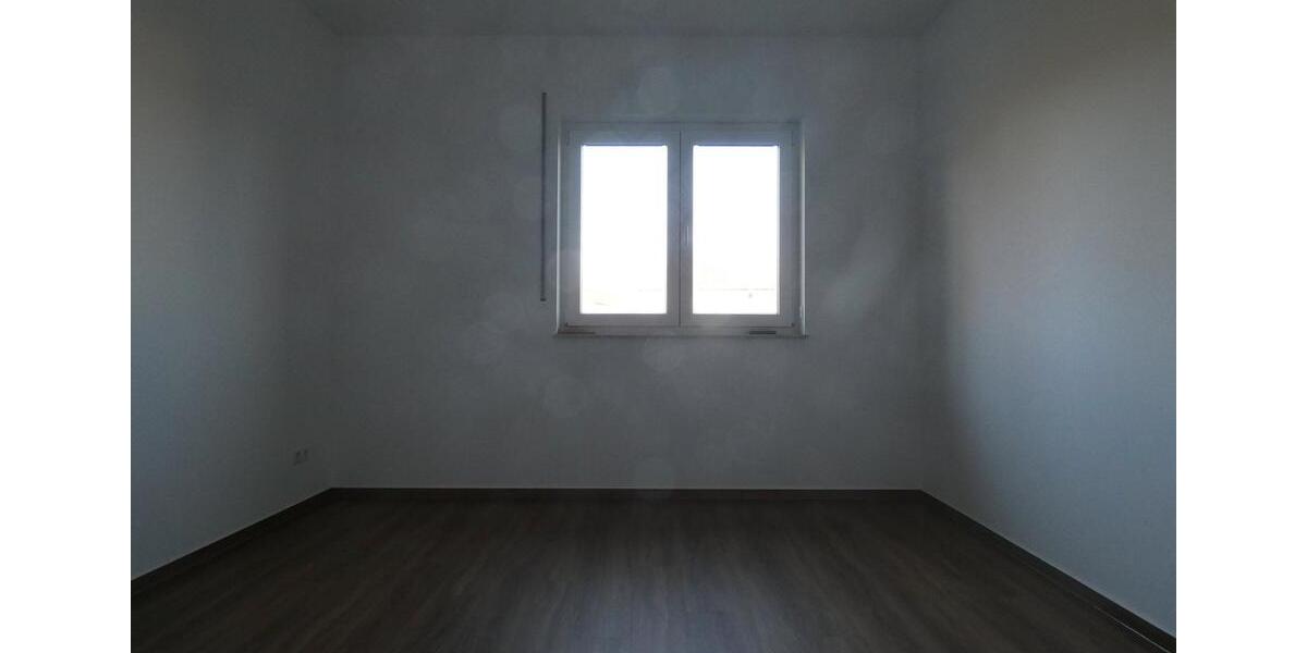 Bungalow Zwickau Zwickau-West - 3 Zimmer, 113 m&sup2;, 1.240&euro; | Angebot:26045165