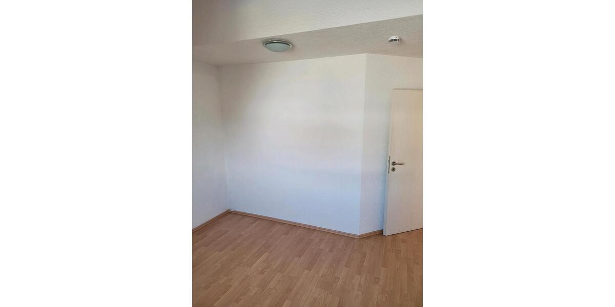 Wohnen auf Zeit Geisingen - 4 Zimmer, 101 m&sup2;, 500&euro; | Angebot:25821037
