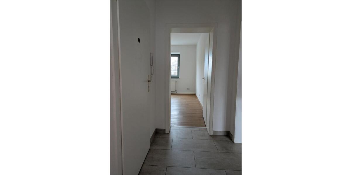 Etagenwohnung Duisburg Duisburg-Mitte - 3 Zimmer, 69 m&sup2;, 600&euro; | Angebot:26491201