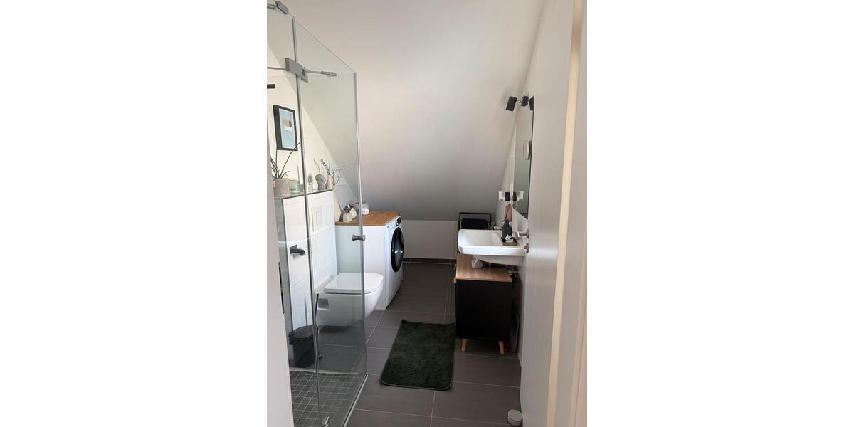 Dachgeschoßwohnung Siegen Kaan-Marienborn - 3 Zimmer, 75 m&sup2;, 800&euro; | Angebot:25160923