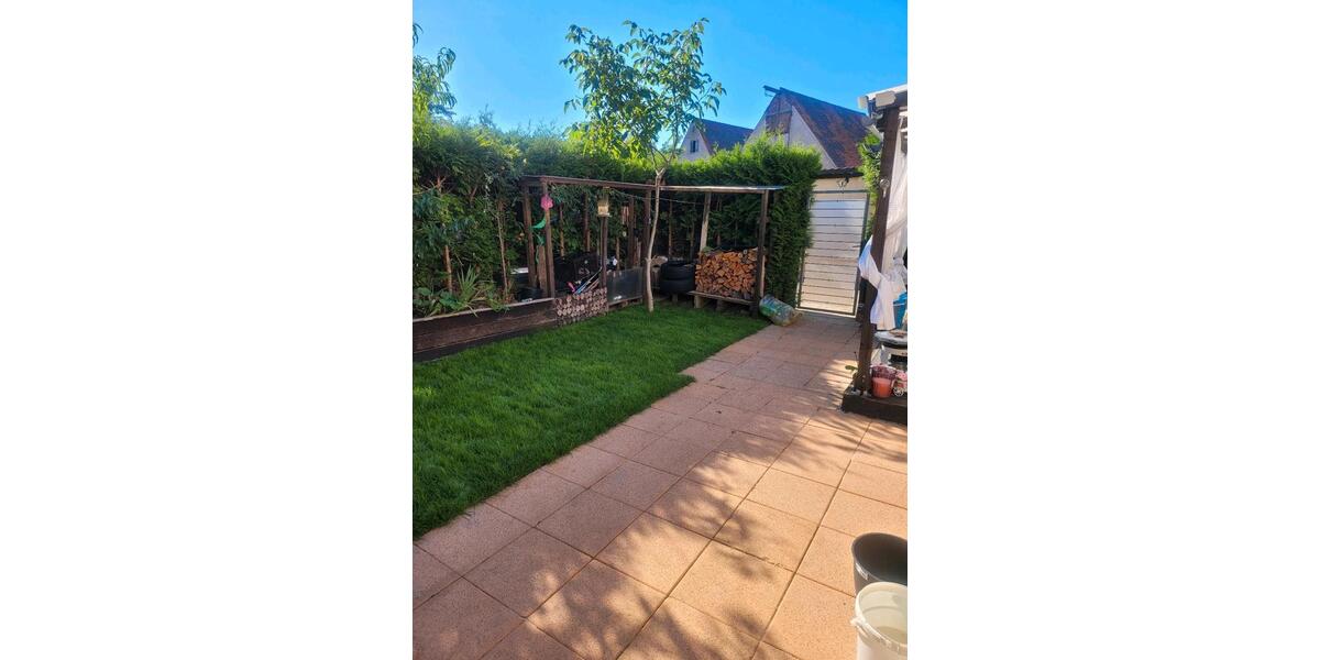 Doppelhaushälfte Lauf an der Pegnitz - 4 Zimmer, 120 m&sup2;, 1.850&euro; | Angebot:24835503