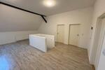Etagenwohnung Jade - 2.5 Zimmer, 80 m&sup2;, 900&euro; | Angebot:25858527