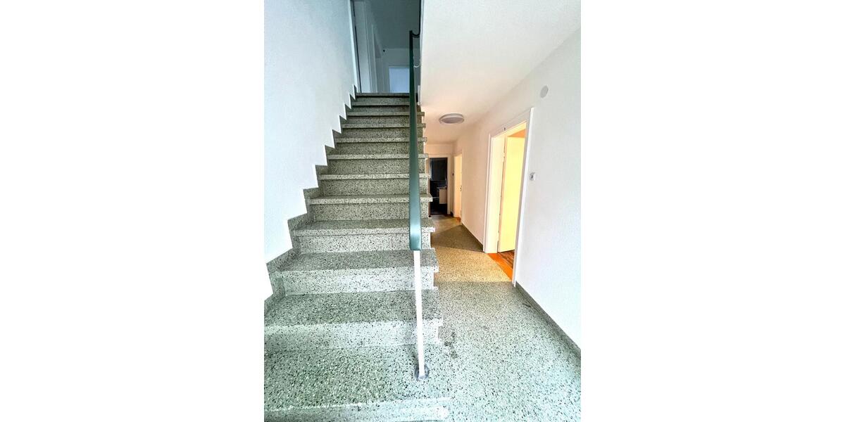 Etagenwohnung München Trudering - 1 Zimmer, 15 m&sup2;, 820&euro; | Angebot:26604819